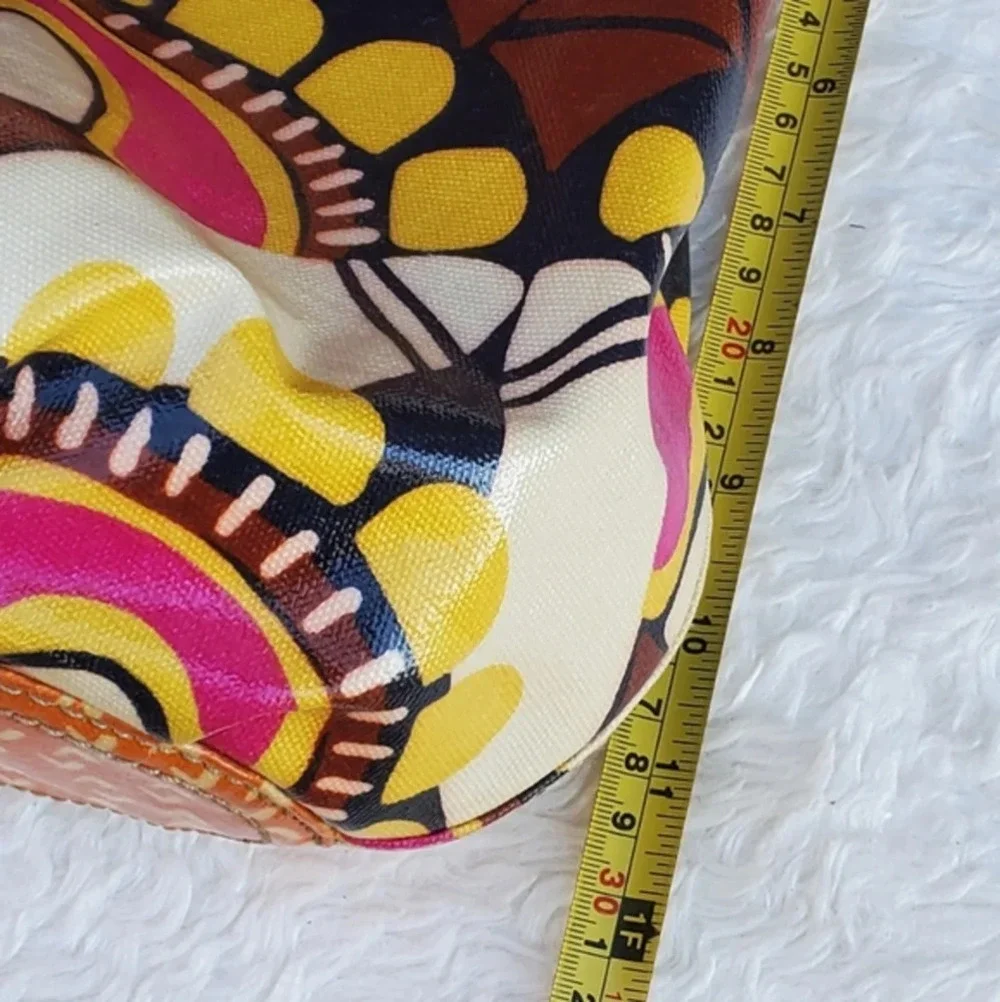 Fossil‎ coated canvas print tote